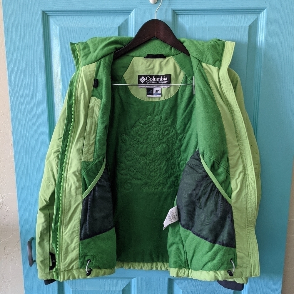 Columbia Women's Winter Coat - Picture 3 of 5